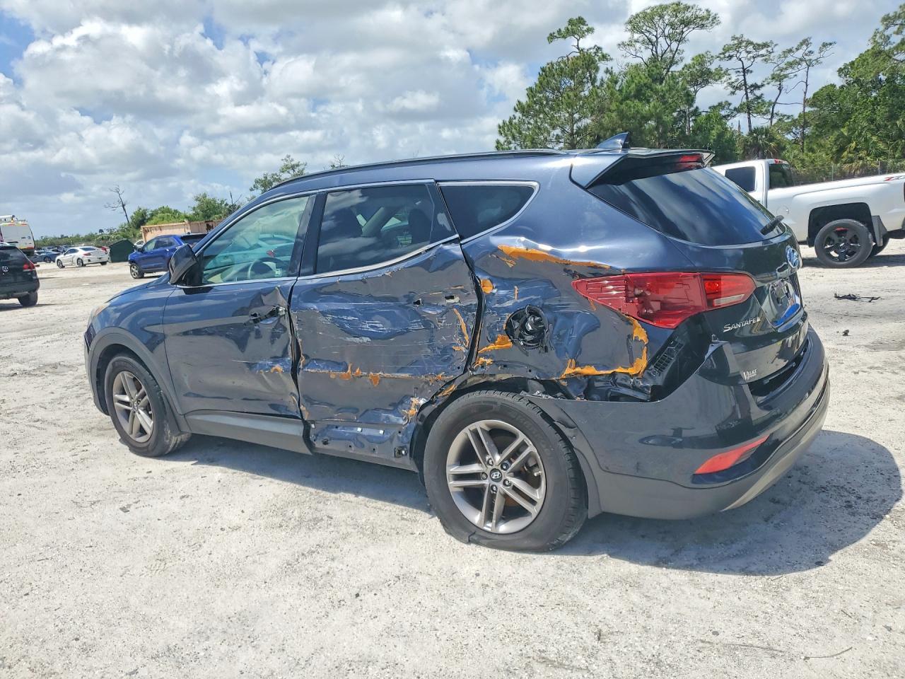 2017 Hyundai Santa Fe Sport 2.4L - zdjęcie 2
