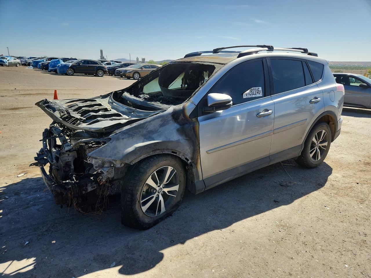 2017 Toyota Rav4 Xle - zdjęcie główne