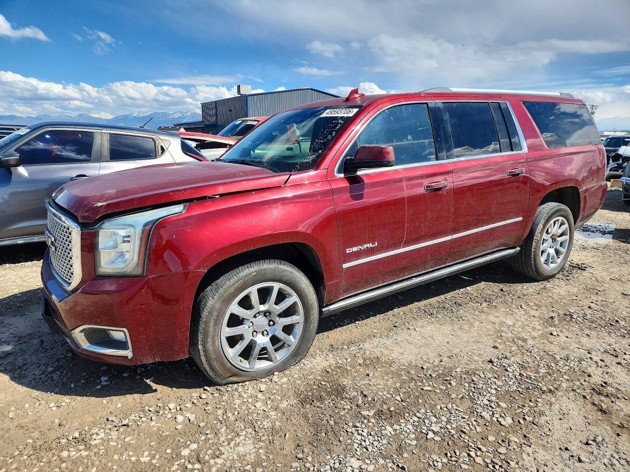 2017 GMC Yukon Xl Denali - zdjęcie główne