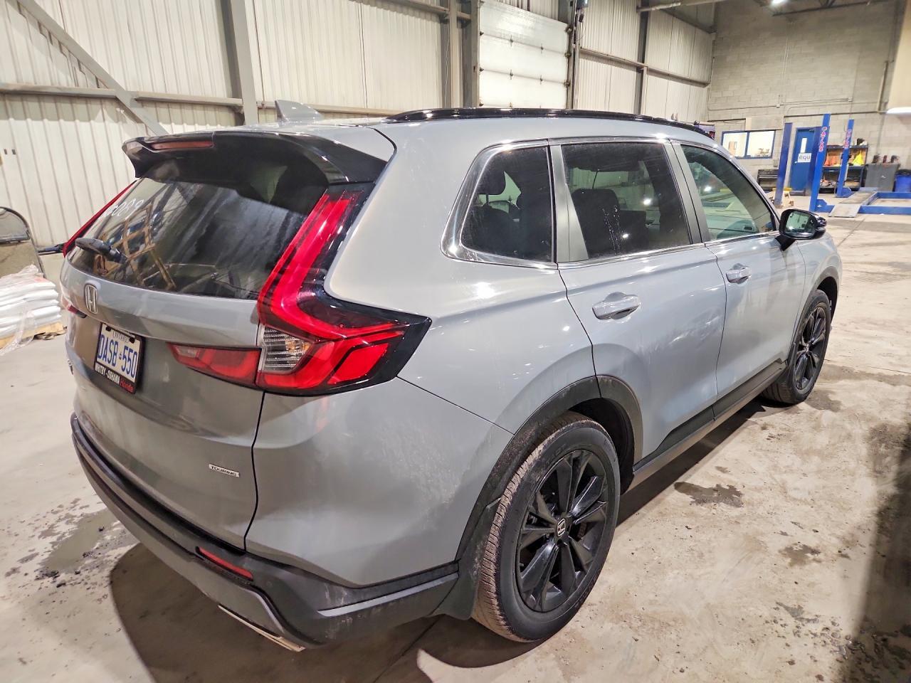 2024 Honda Cr-V Sport Touring - zdjęcie 3