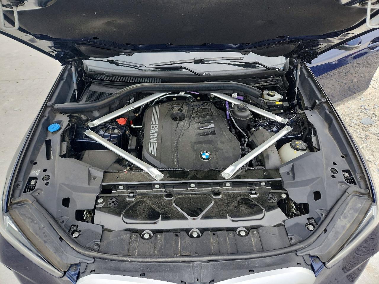 2024 BMW X5 xDrive40I - zdjęcie 12