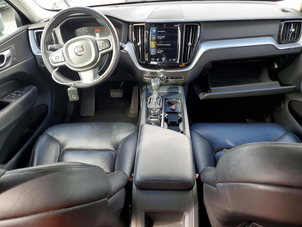 2018 Volvo Xc60 T6 Momentum - zdjęcie 8