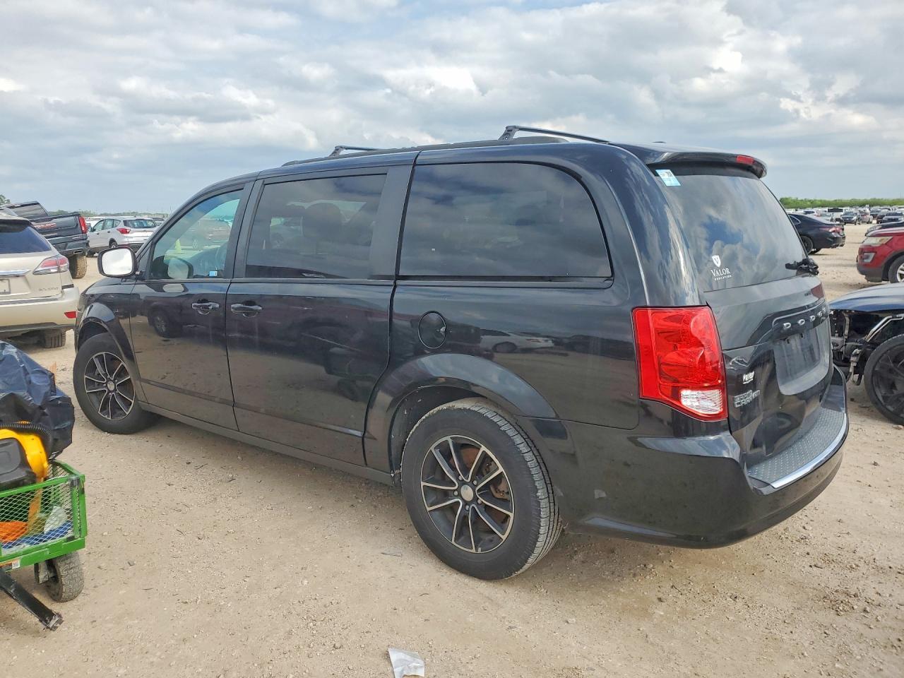 2019 Dodge Grand Caravan Gt - zdjęcie 2