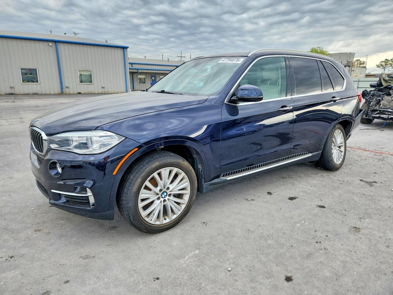 2016 BMW X5 xDrive35I - zdjęcie główne
