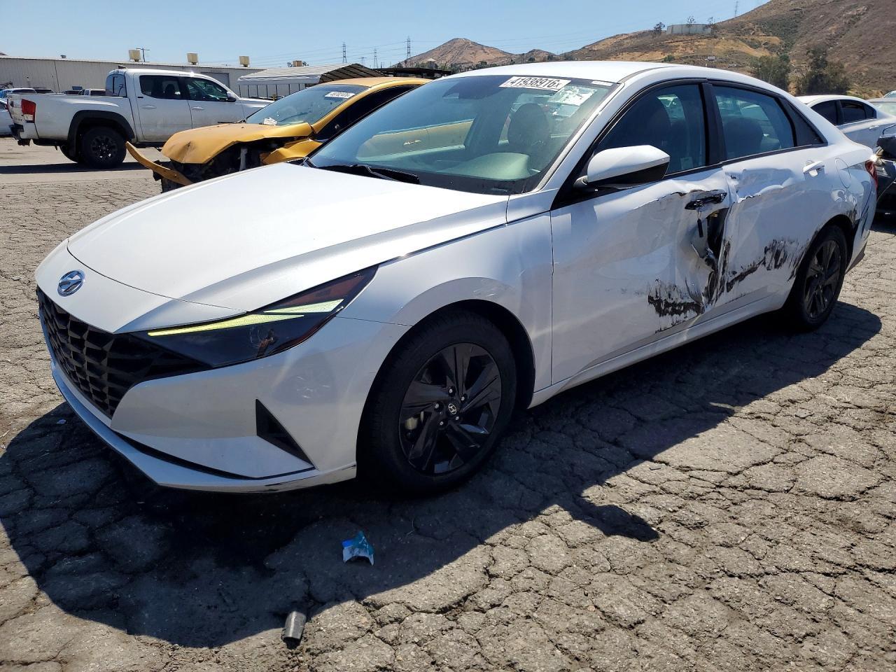 2021 Hyundai Electra - zdjęcie główne