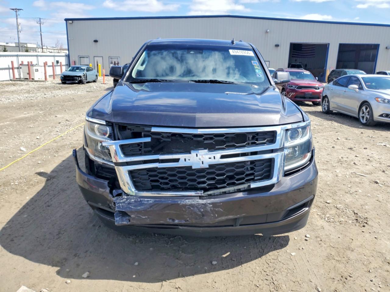 2015 Chevrolet Suburban K1500 Lt - zdjęcie 5