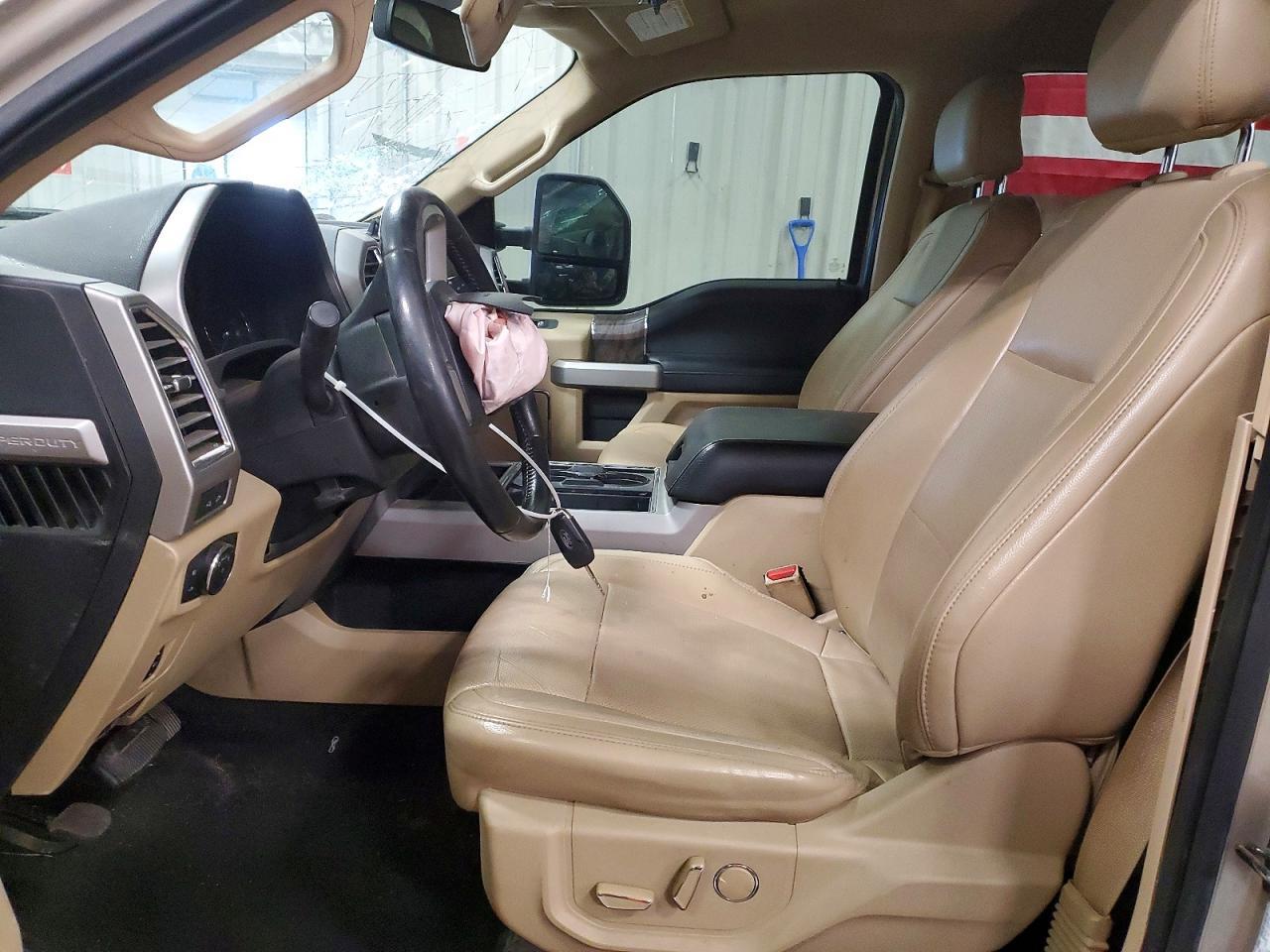 2017 Ford F250 Super Duty - zdjęcie 7