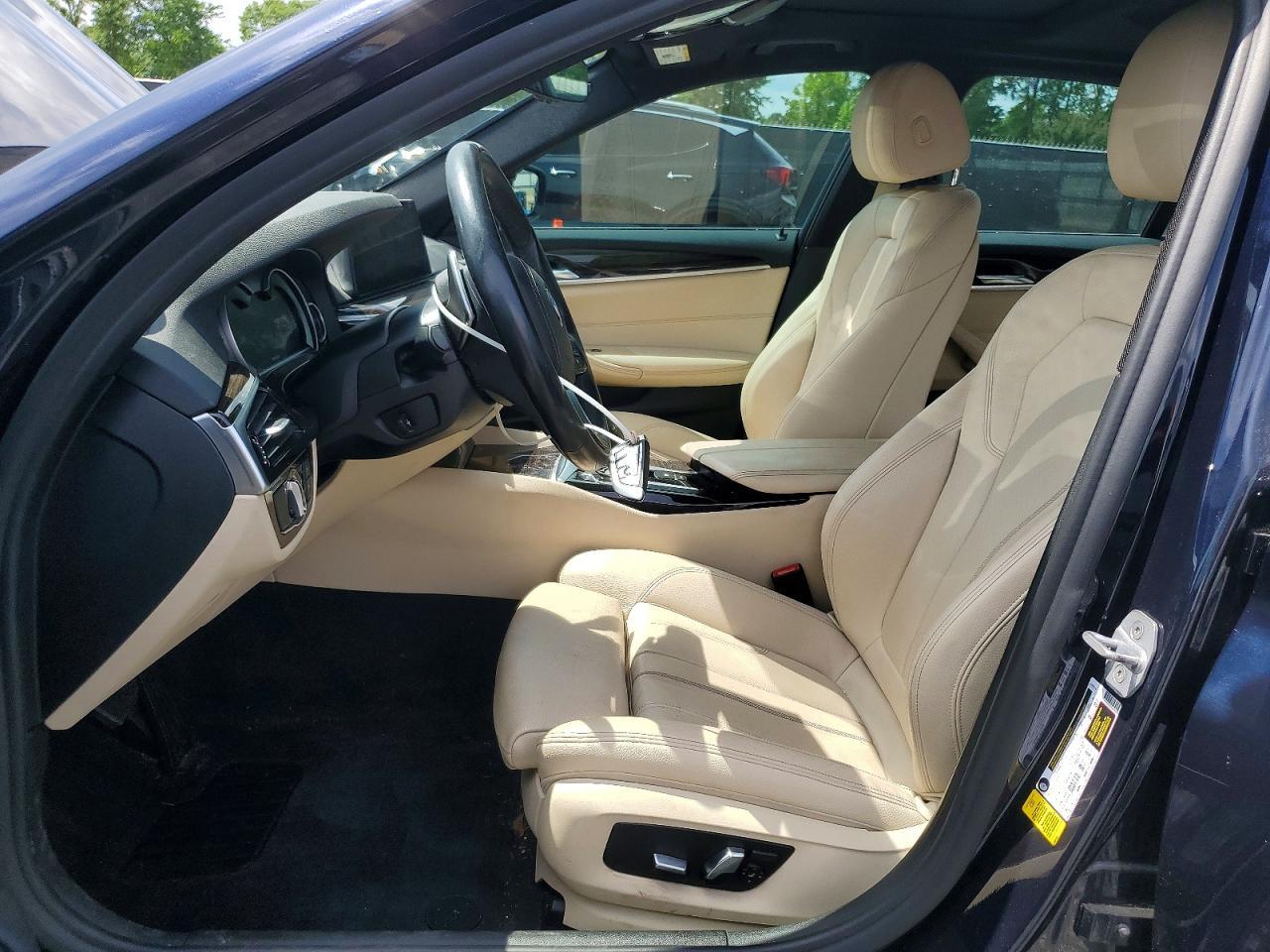 2019 BMW 530 I - zdjęcie 7