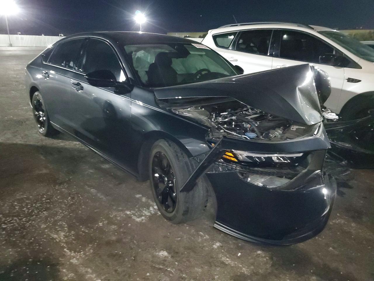 Honda Accord - zdjęcie 4
