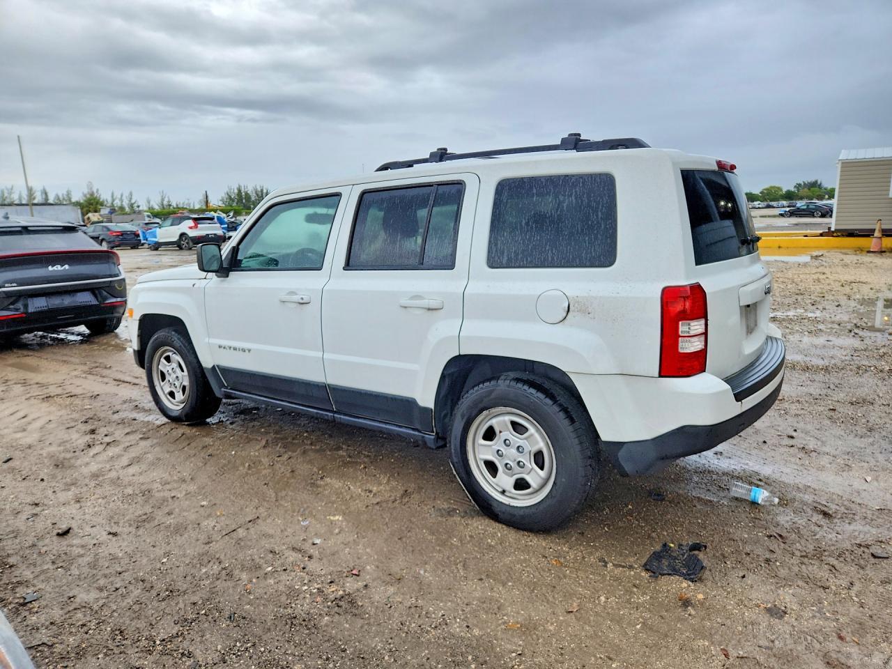 2016 Jeep Patriot Sport - zdjęcie 2