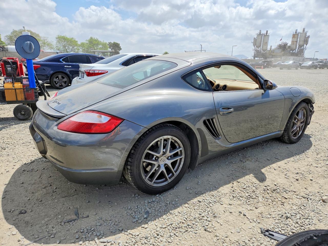 2023 Porsche Cayman - zdjęcie 3