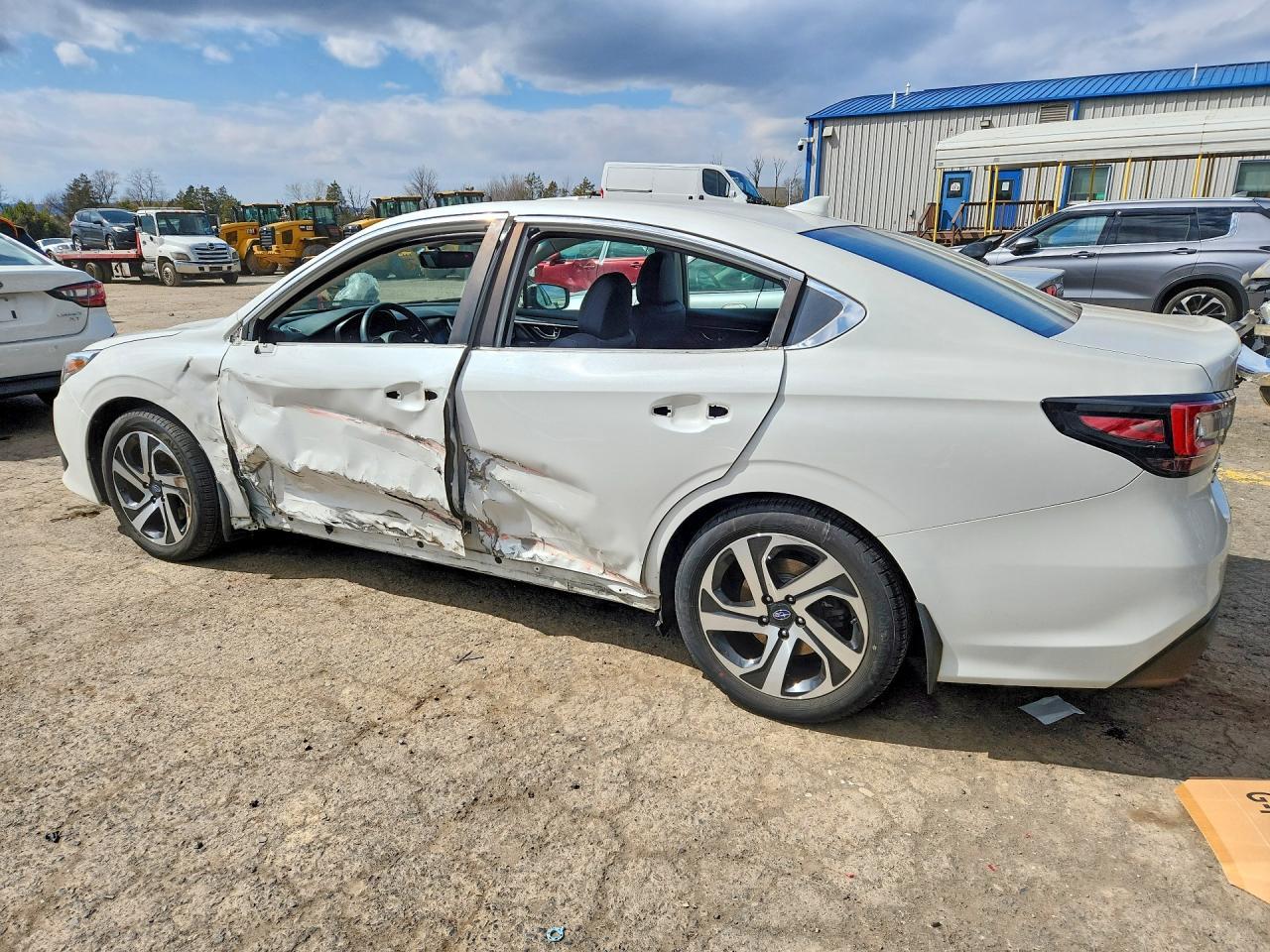 2020 Subaru Legacy Limited - zdjęcie 2