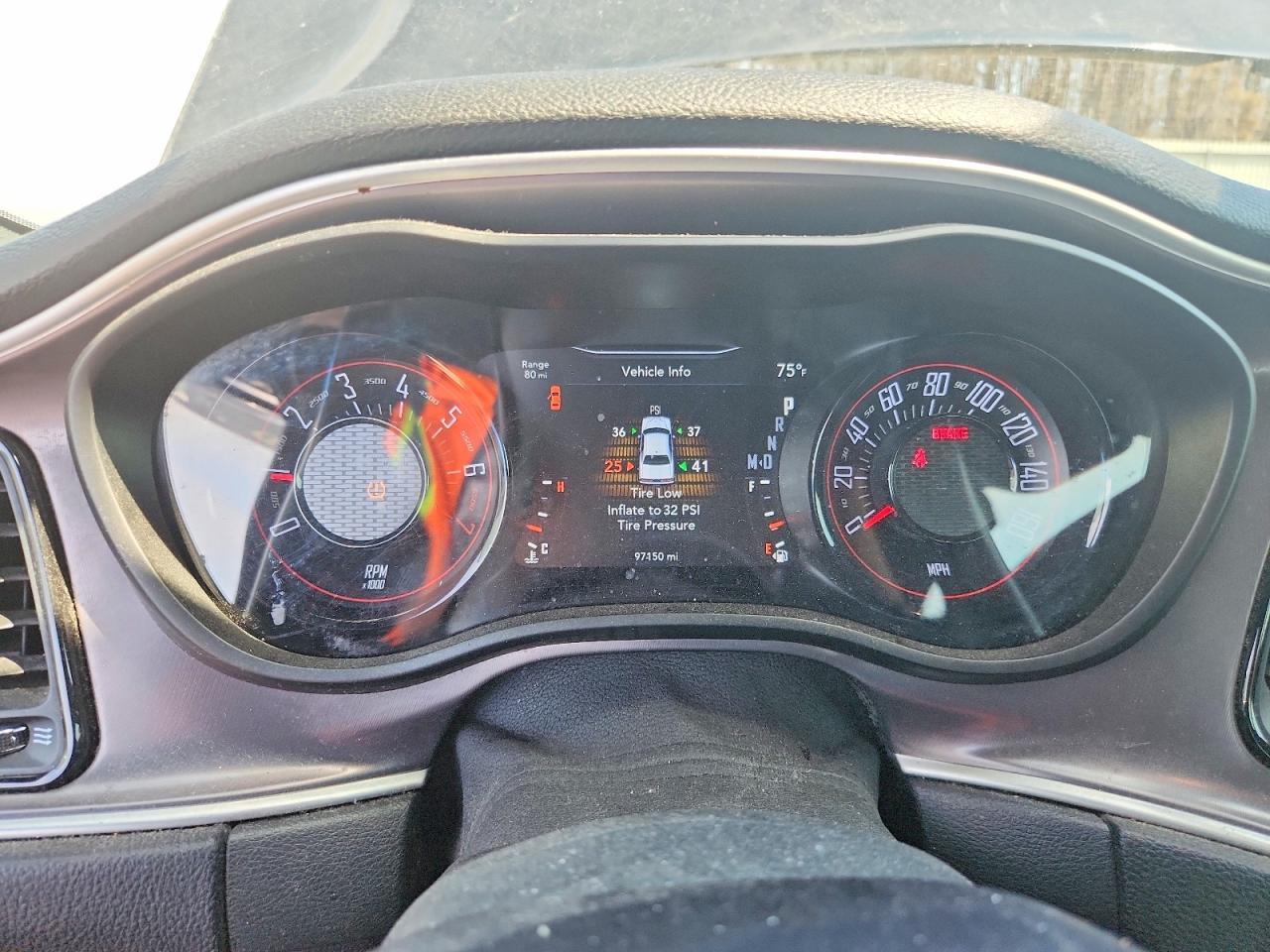 2021 Dodge Challenger Sxt - zdjęcie 9