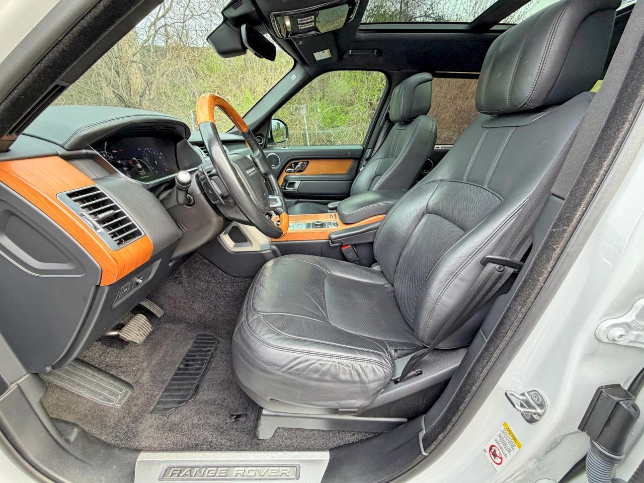 2019 Land Rover Range Rover Supercharged - zdjęcie 12