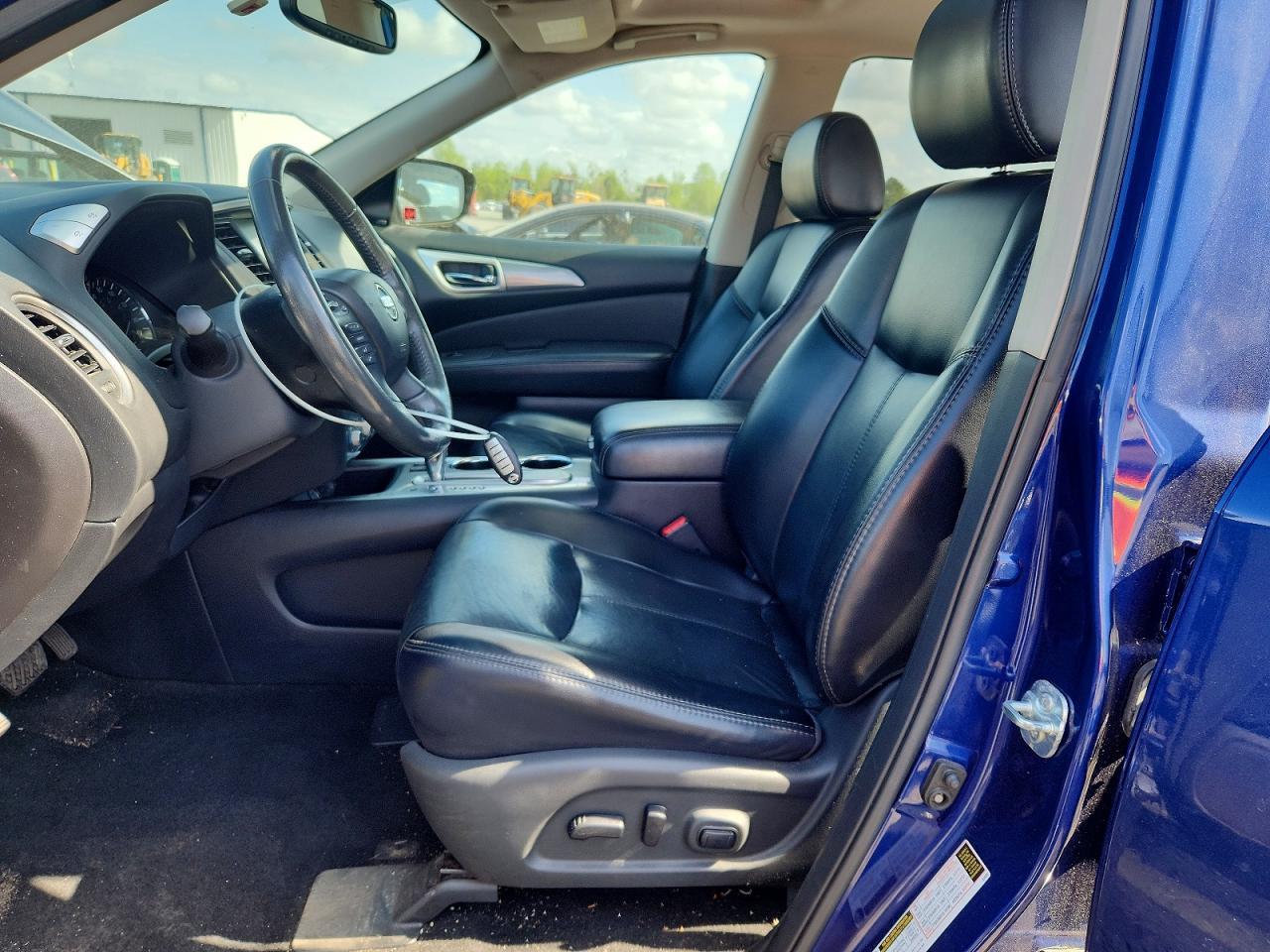 2017 Nissan Pathfinder Sl - zdjęcie 7
