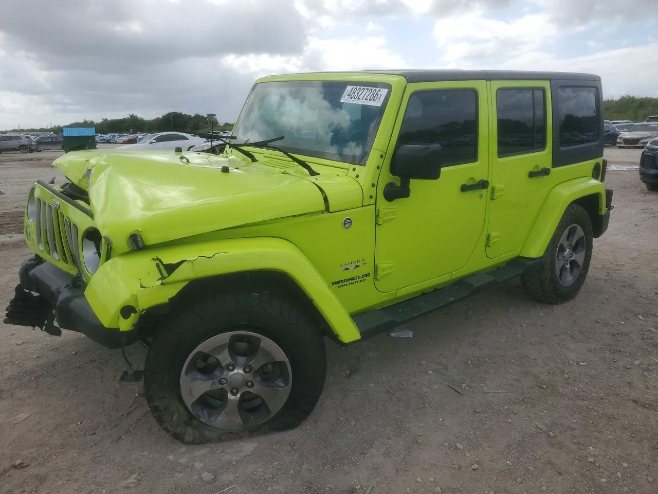 2016 Jeep Wrangler Unlimited Sahara - zdjęcie główne
