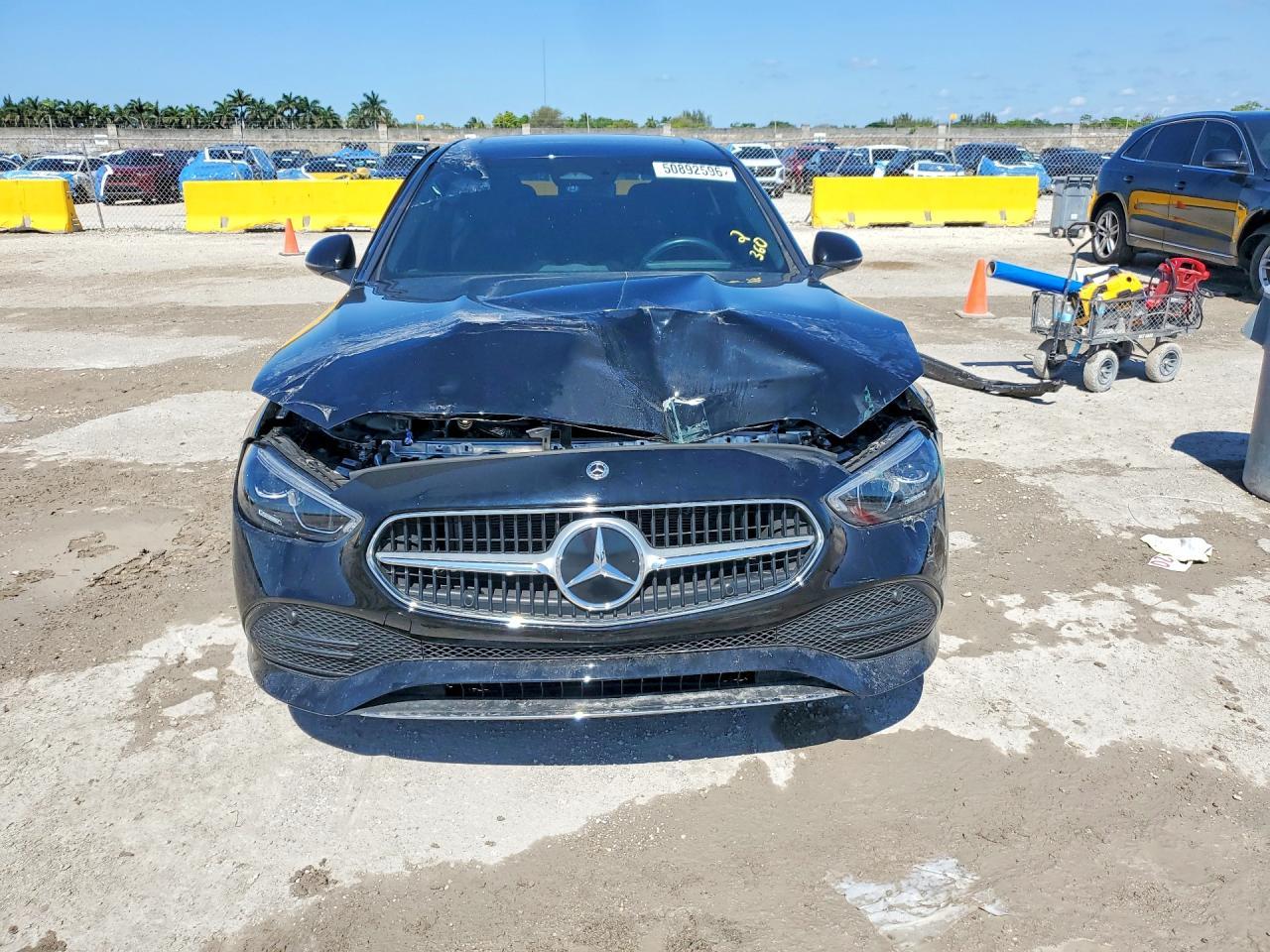 2024 Mercedes-Benz C 300 - zdjęcie 5