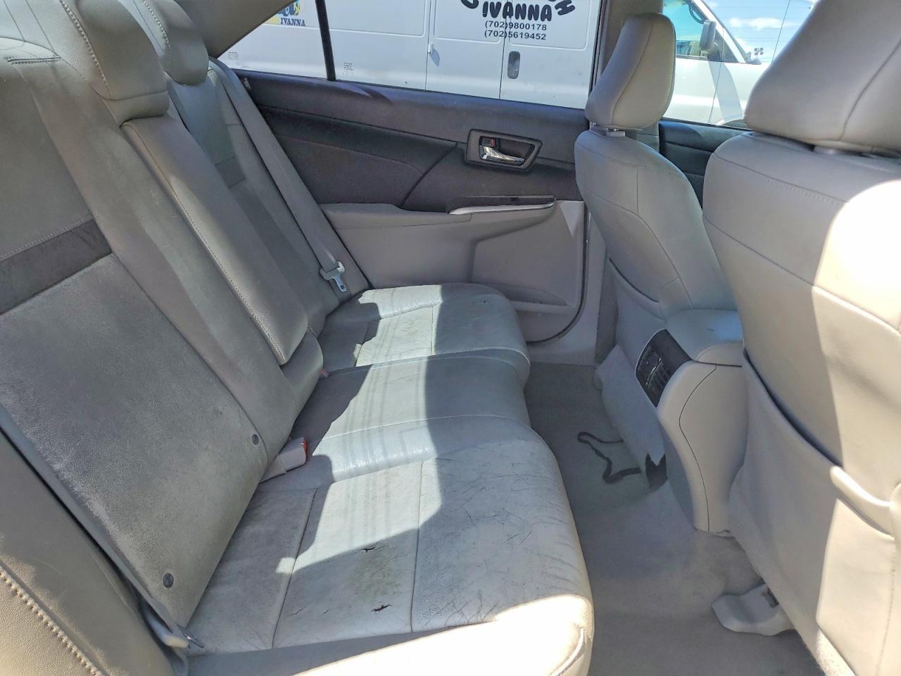 2014 Toyota Camry Xle - zdjęcie 10