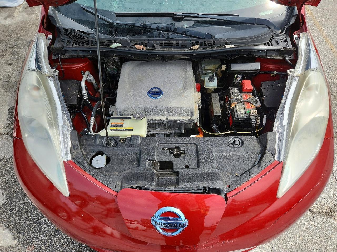 2014 Nissan Leaf S - zdjęcie 11
