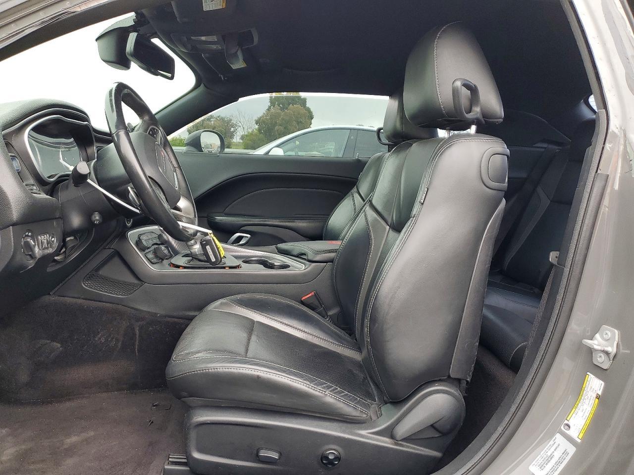 2017 Dodge Challenger Sxt - zdjęcie 7