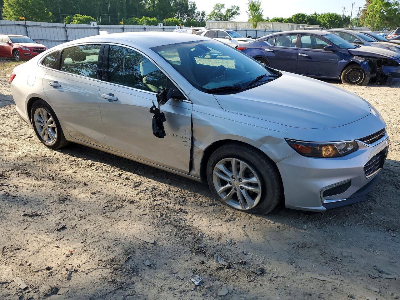 2018 Chevrolet Malibu Lt - zdjęcie 4