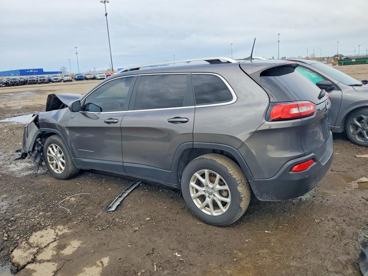 2016 Jeep Cherokee Latitude - zdjęcie 2