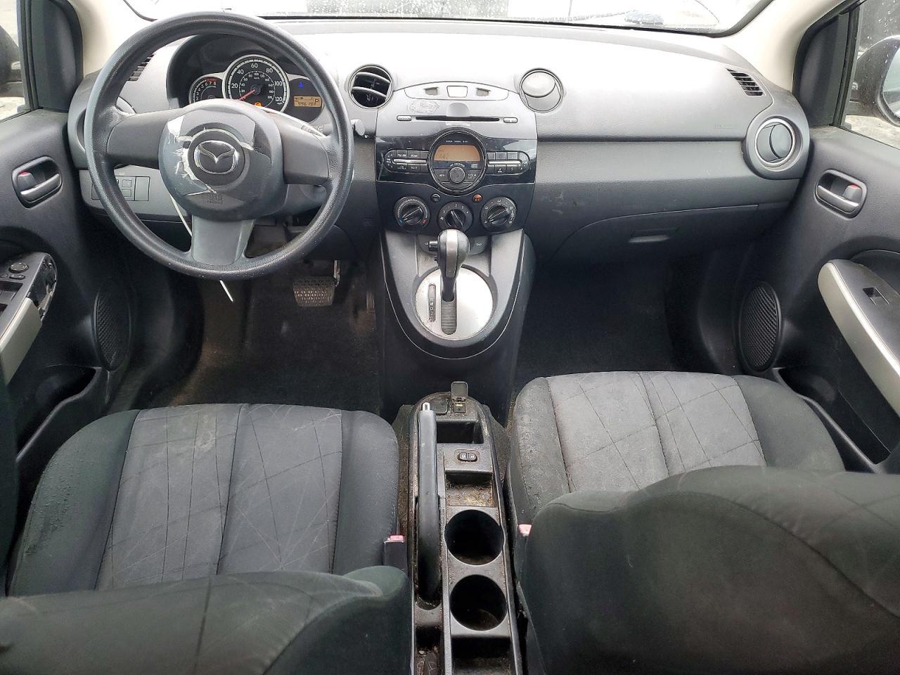 2014 Mazda Mazda2 Sport - zdjęcie 8