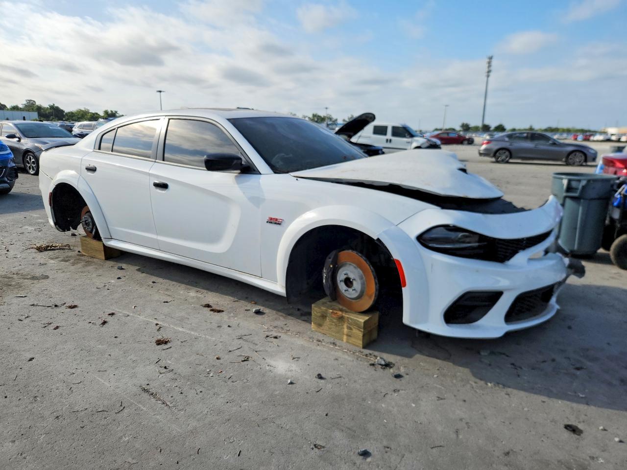 2023 Dodge Charger Scat Pack - zdjęcie 4
