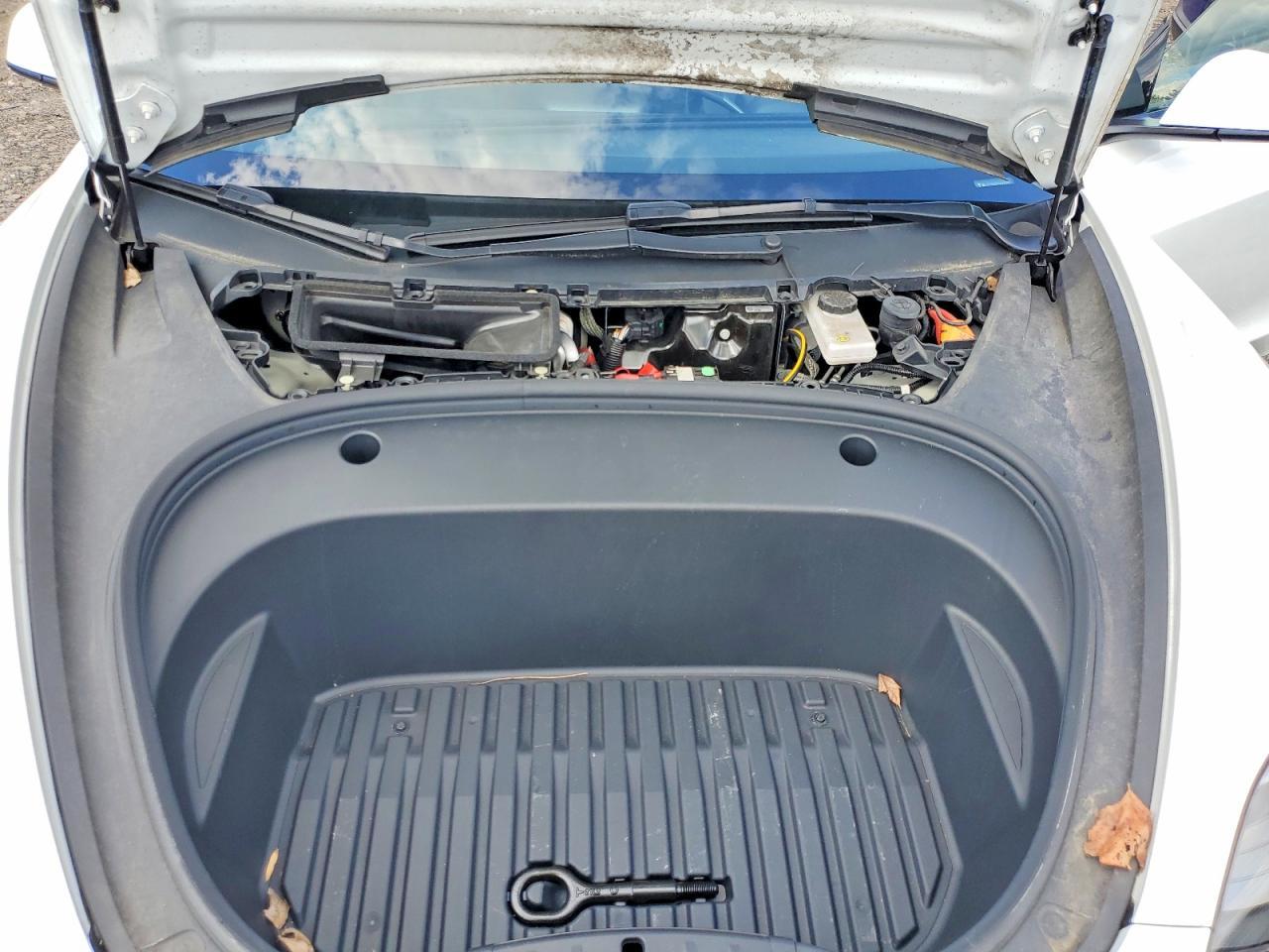 2022 Tesla Model 3 - zdjęcie 11