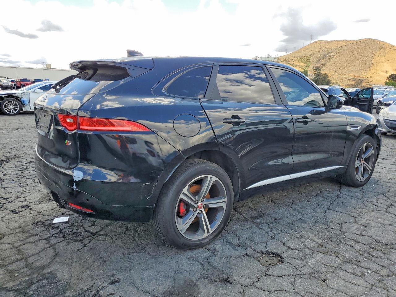 2020 Jaguar F-Pace S - zdjęcie 3