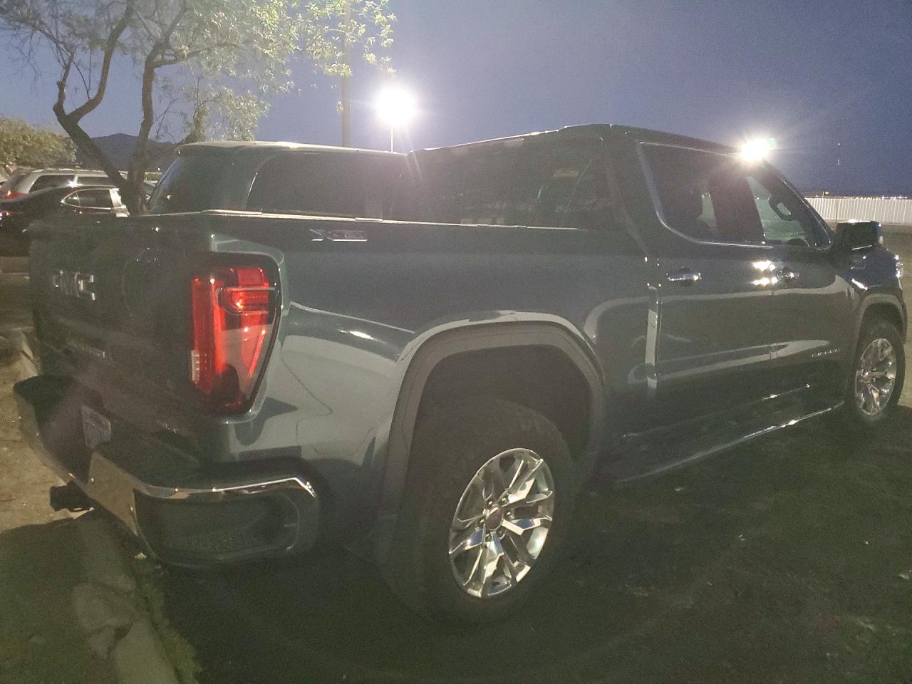 2021 GMC Sierra K1500 Slt - zdjęcie 3