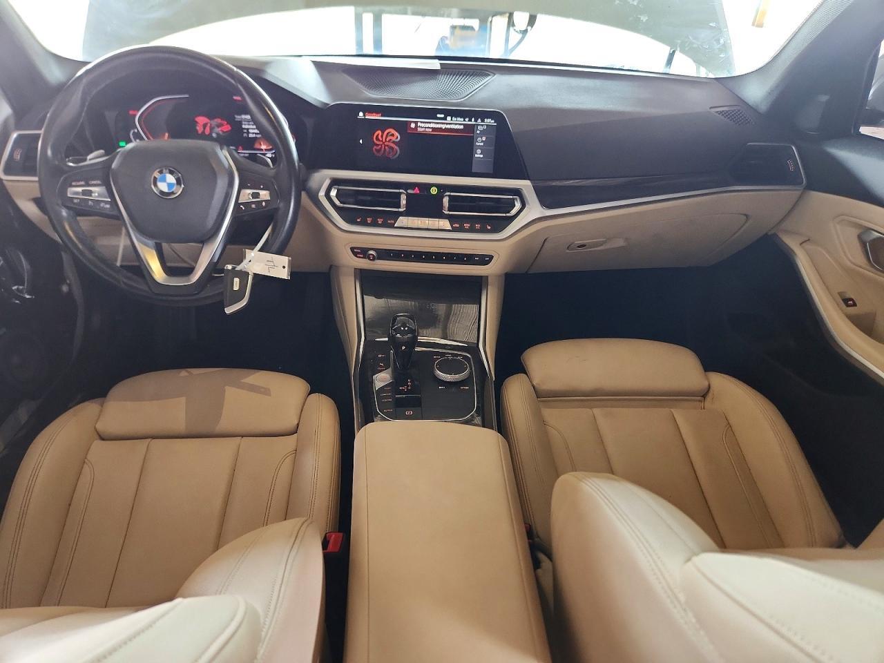 2019 BMW 330I - zdjęcie 8