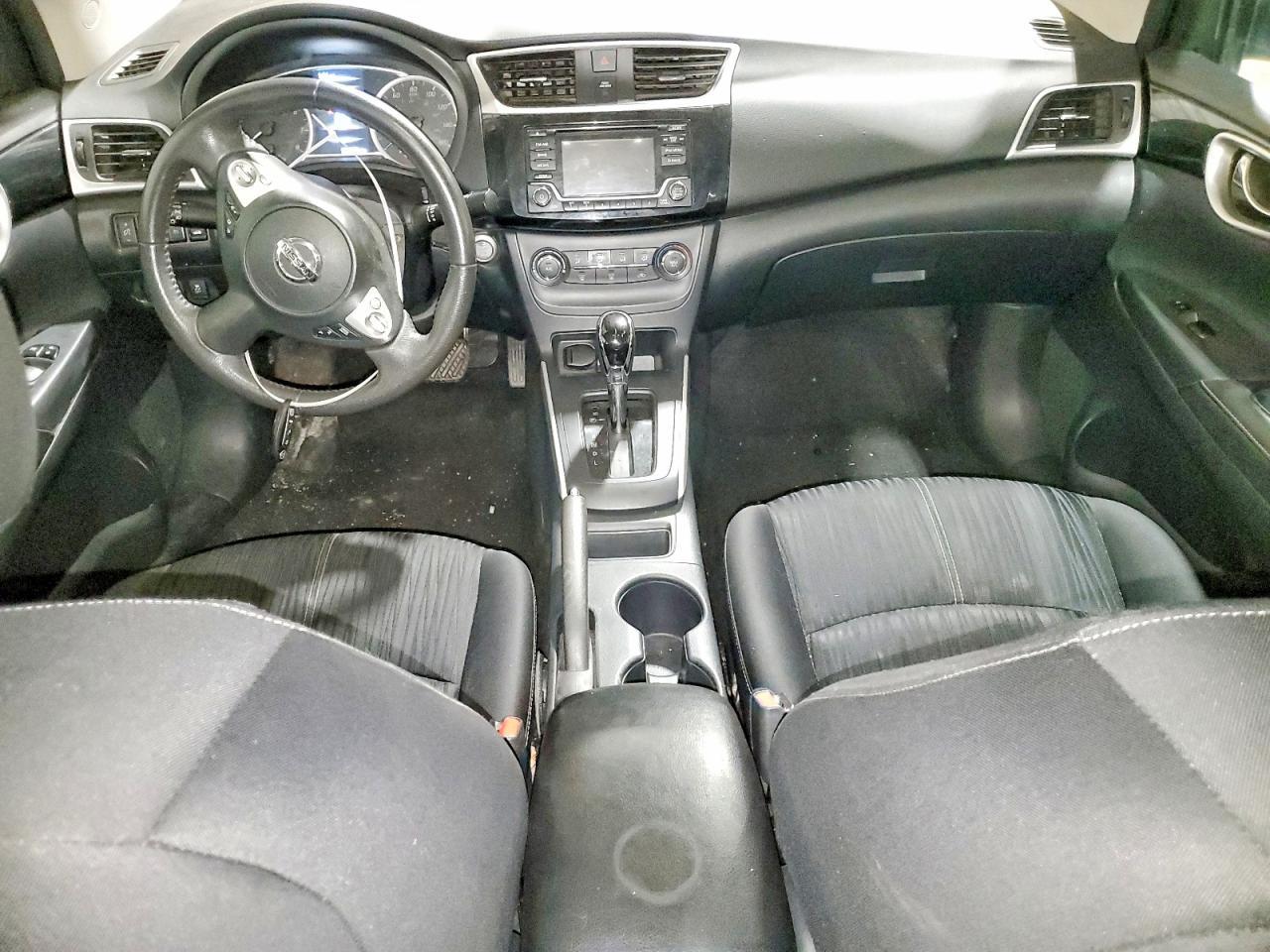 2017 Nissan Sentra Sv - zdjęcie 8