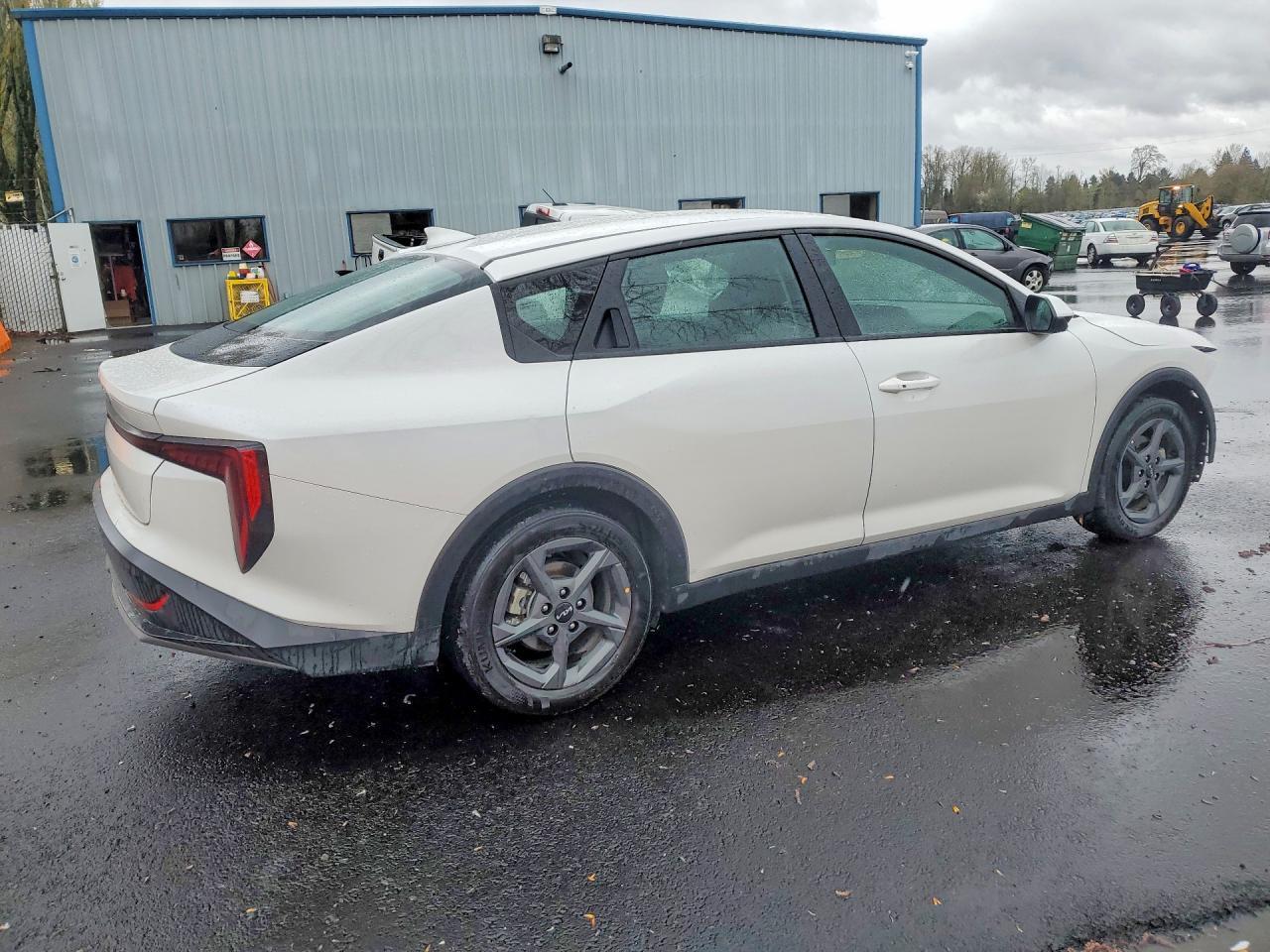 2025 Kia K4 Lxs - zdjęcie 3