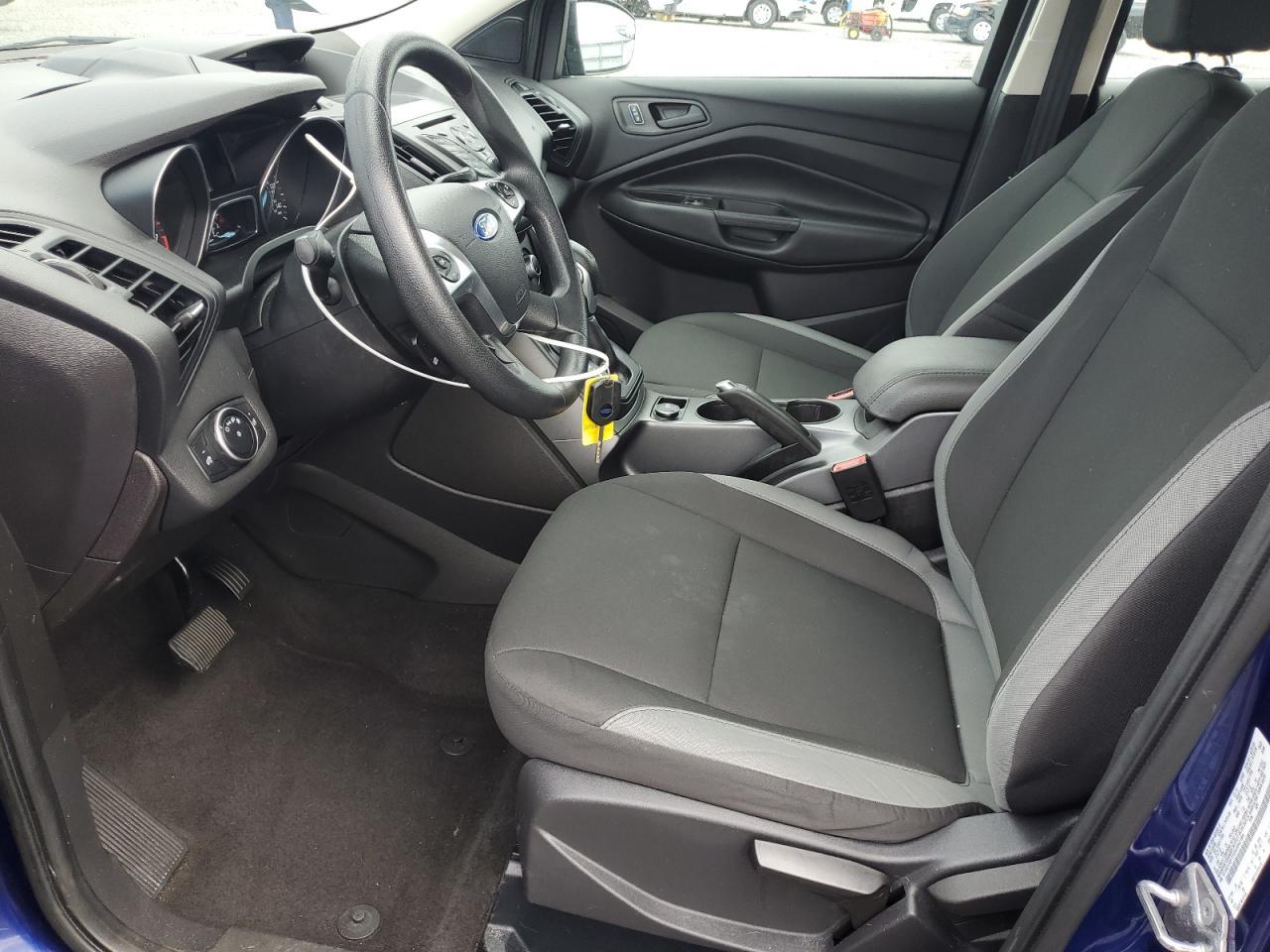 2016 Ford Escape S - zdjęcie 7