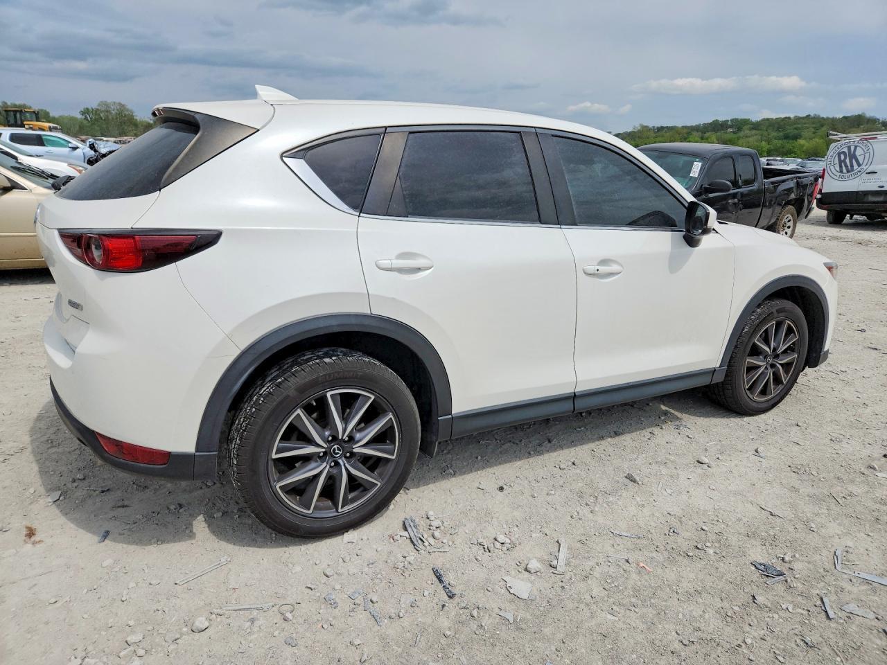 2018 Mazda Cx-5 Touring - zdjęcie 3