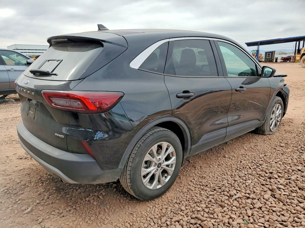 2023 Ford Escape Active - zdjęcie 3