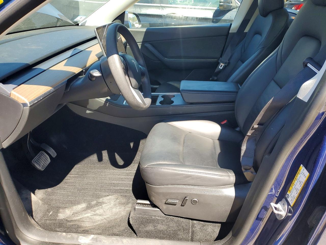 2022 Tesla Model Y - zdjęcie 7