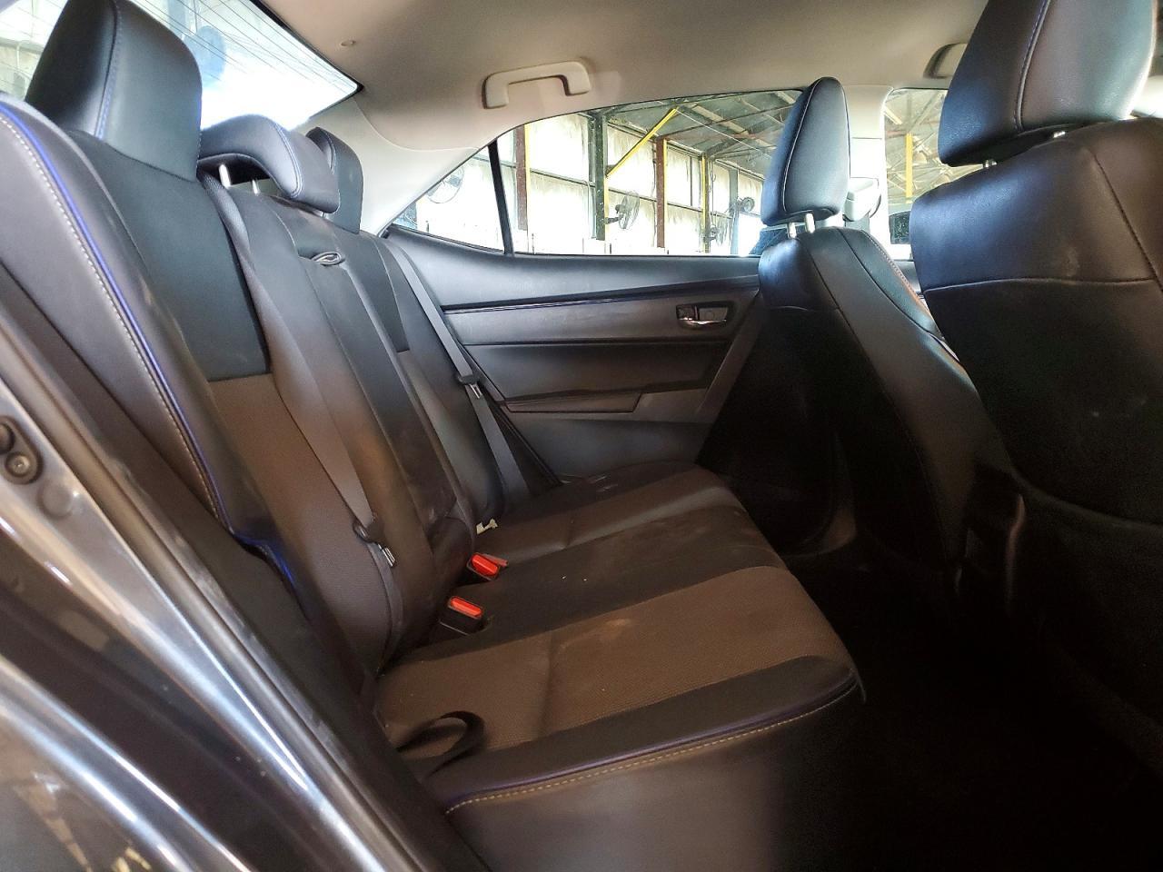 2018 Toyota Corolla Se - zdjęcie 10