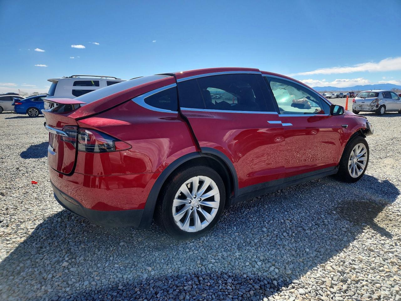 2018 Tesla Model X - zdjęcie 3