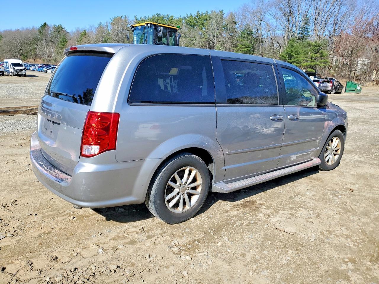 2016 Dodge Grand Caravan Se - zdjęcie 3