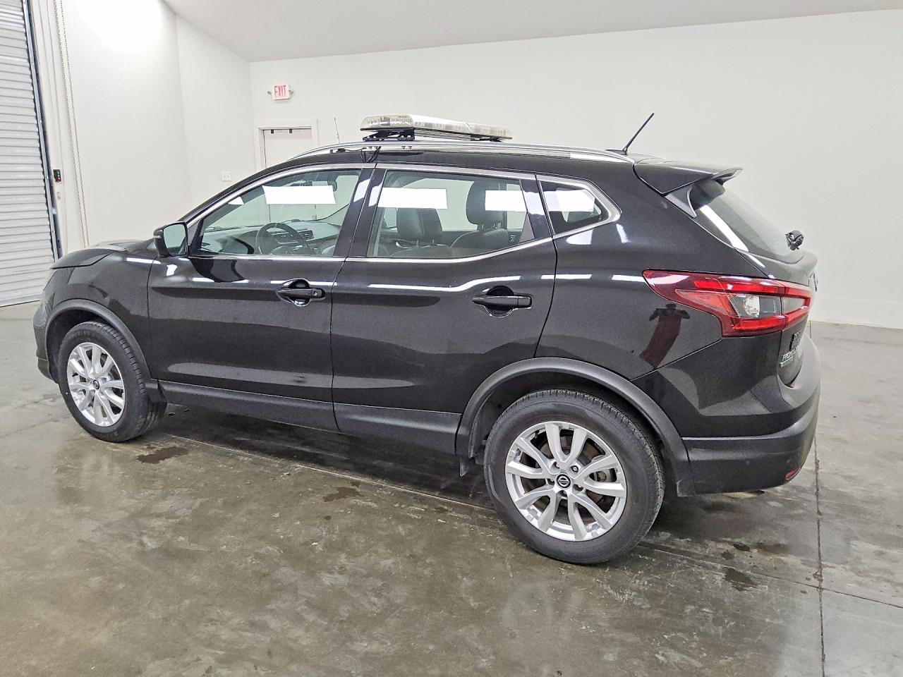 2022 Nissan Rogue Sport Sv - zdjęcie 2