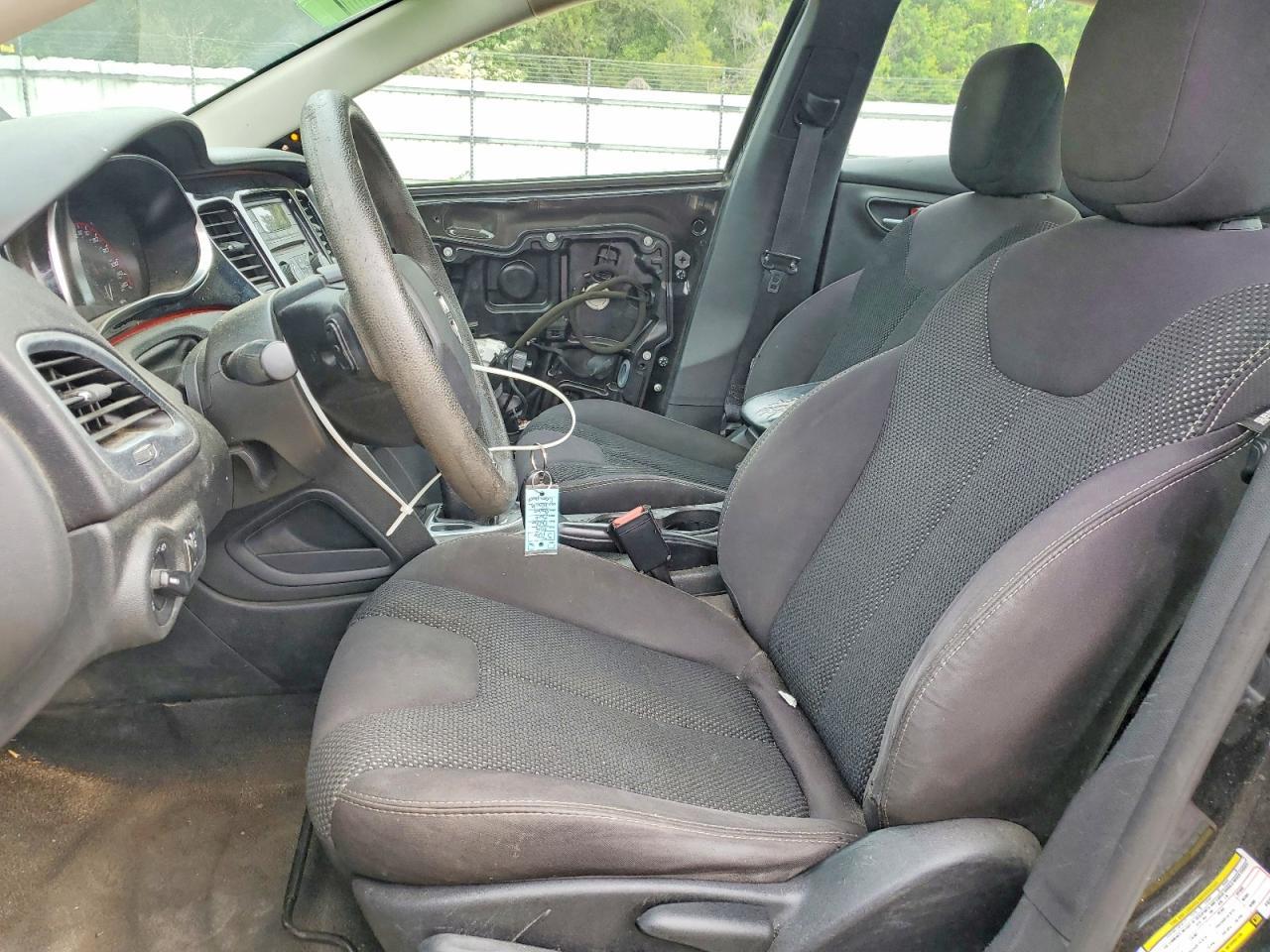 2015 Dodge Dart Sxt - zdjęcie 7