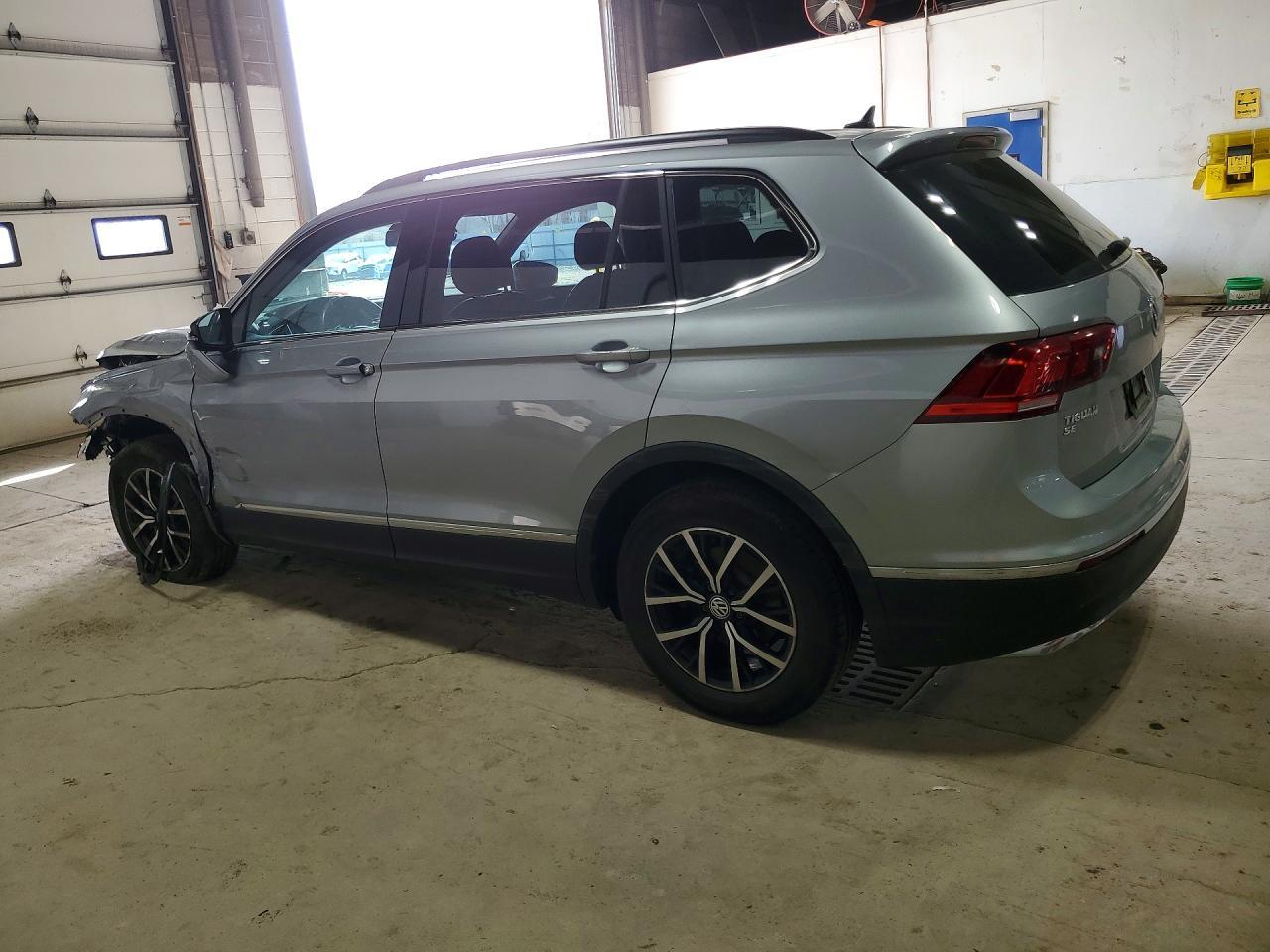 2021 Volkswagen Tiguan Se - zdjęcie 2