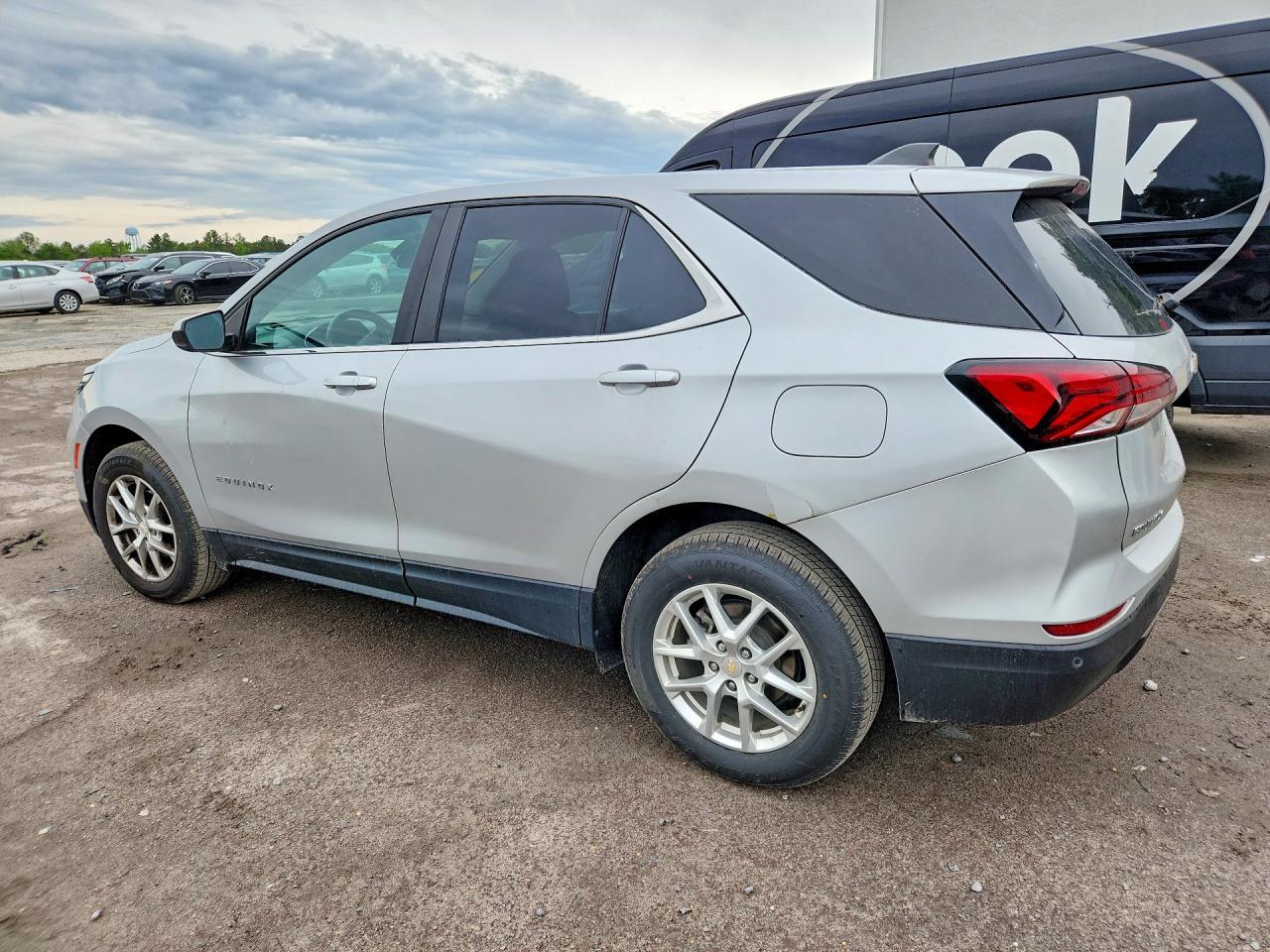 2022 Chevrolet Equinox Lt - zdjęcie 2