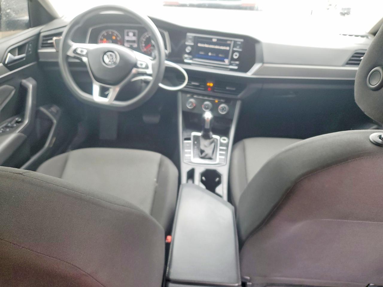 2021 Volkswagen Jetta S - zdjęcie 8