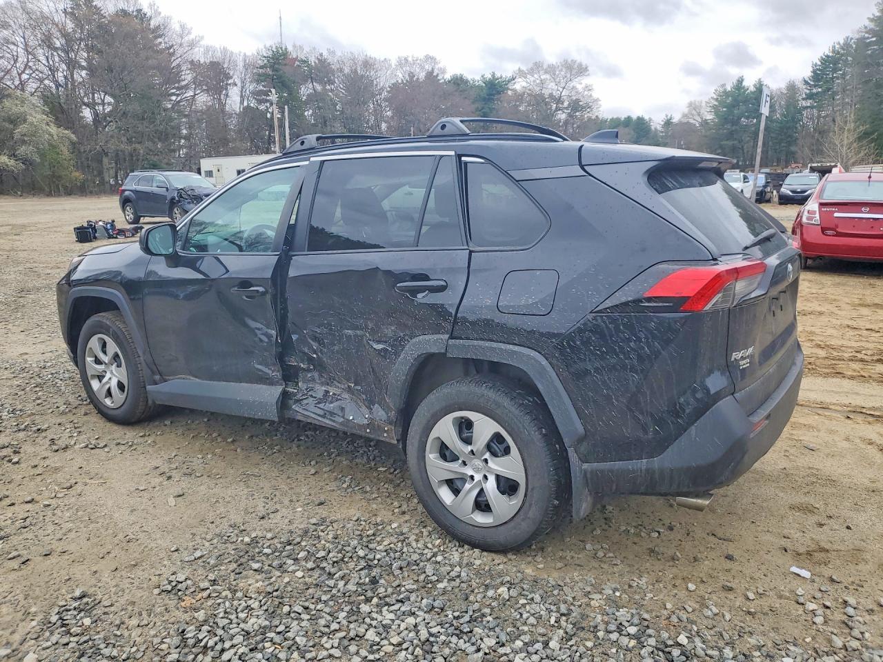 2019 Toyota Rav4 Le - zdjęcie 2