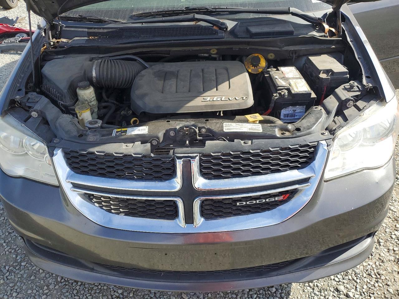 2017 Dodge Grand Caravan Se - zdjęcie 12