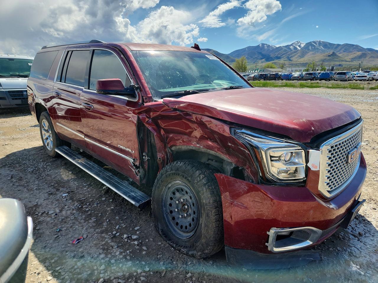 2017 GMC Yukon Xl Denali - zdjęcie 4