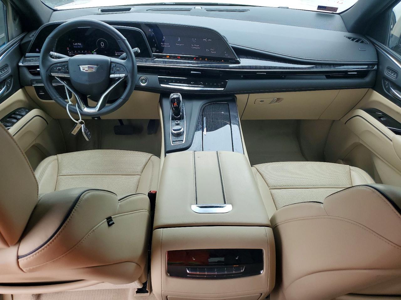 2021 Cadillac Escalade Premium Luxury - zdjęcie 8